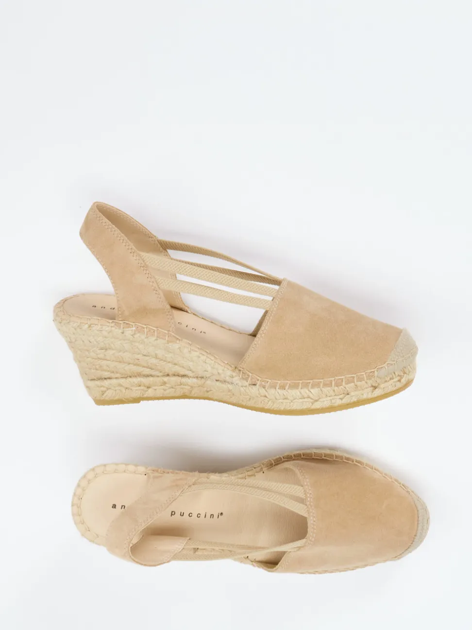 Andrea Puccini – Keilsandalette aus Veloursleder Beige