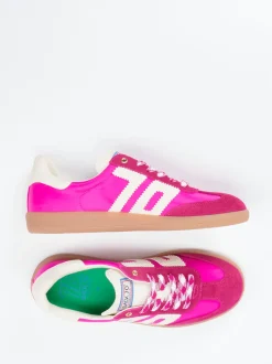 Back 70 – Retro-Sneaker aus Veloursleder und Textil pink