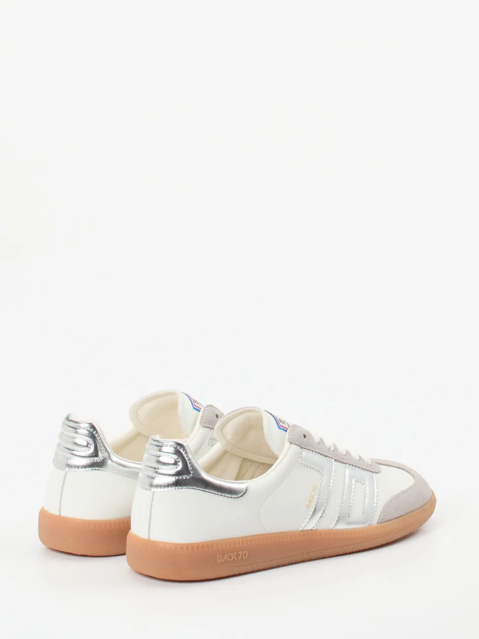 Back 70 – Sneaker aus Leder mit Metallic-Details