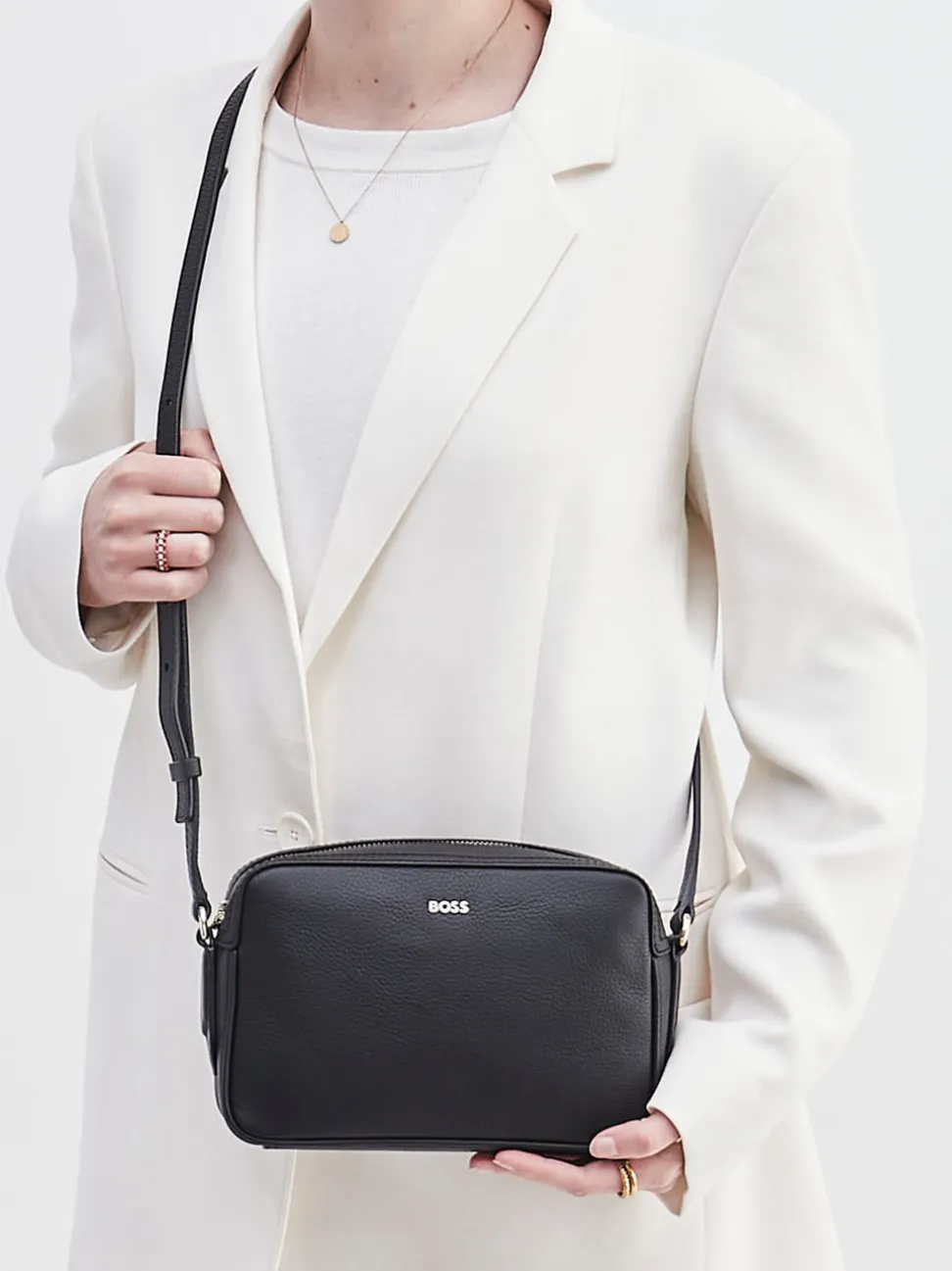 Boss – Schultertasche aus Lederimitat Schwarz