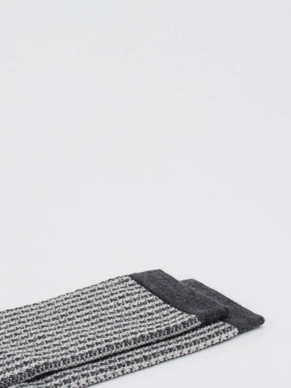 Burlington – Crew-Socken aus Wolle mit Pepita-Muster