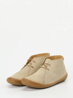 El Naturalista – Desert Boots aus Veloursleder Beige