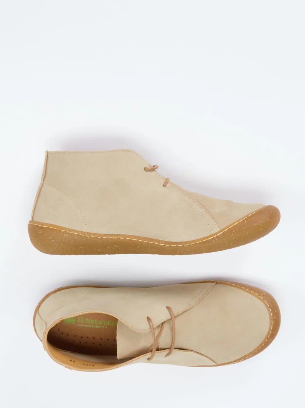 El Naturalista – Desert Boots aus Veloursleder Beige