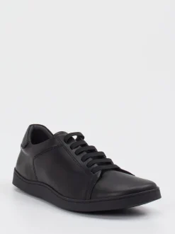 El Naturalista – Sneaker aus Kalbleder in Schwarz