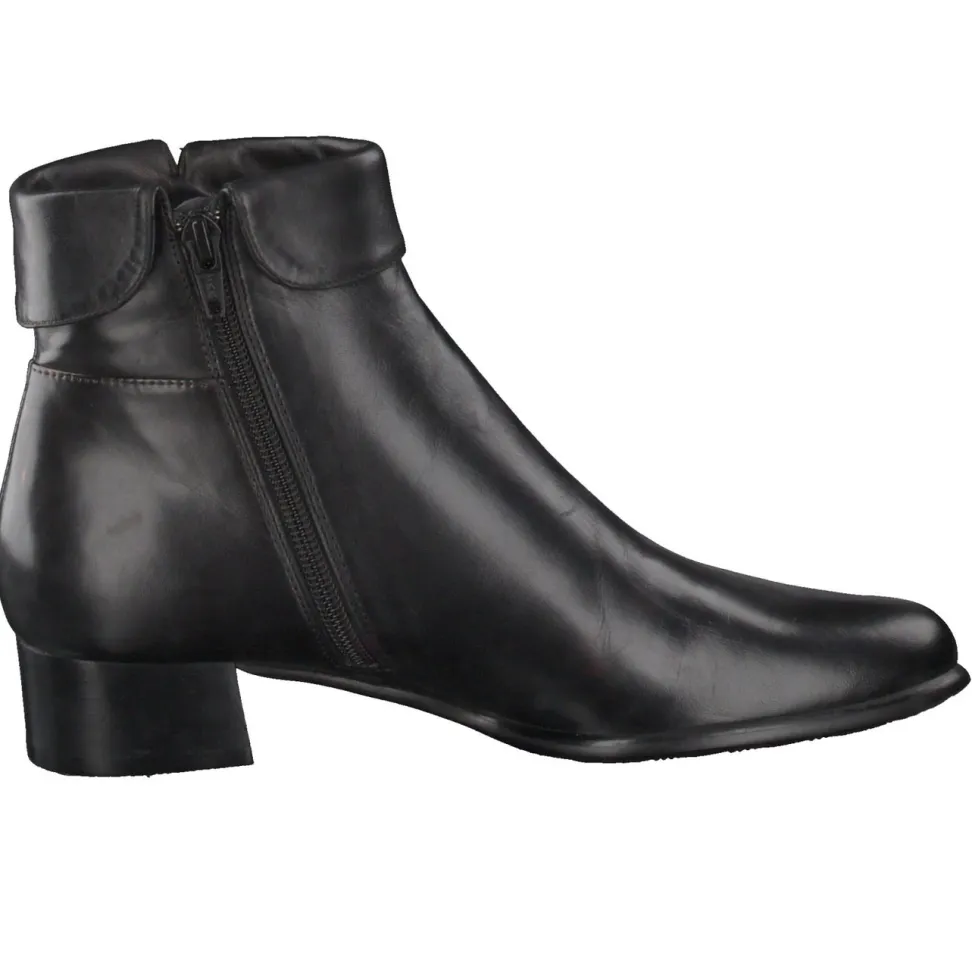 Everybody – Stiefelette aus Lammleder schwarz