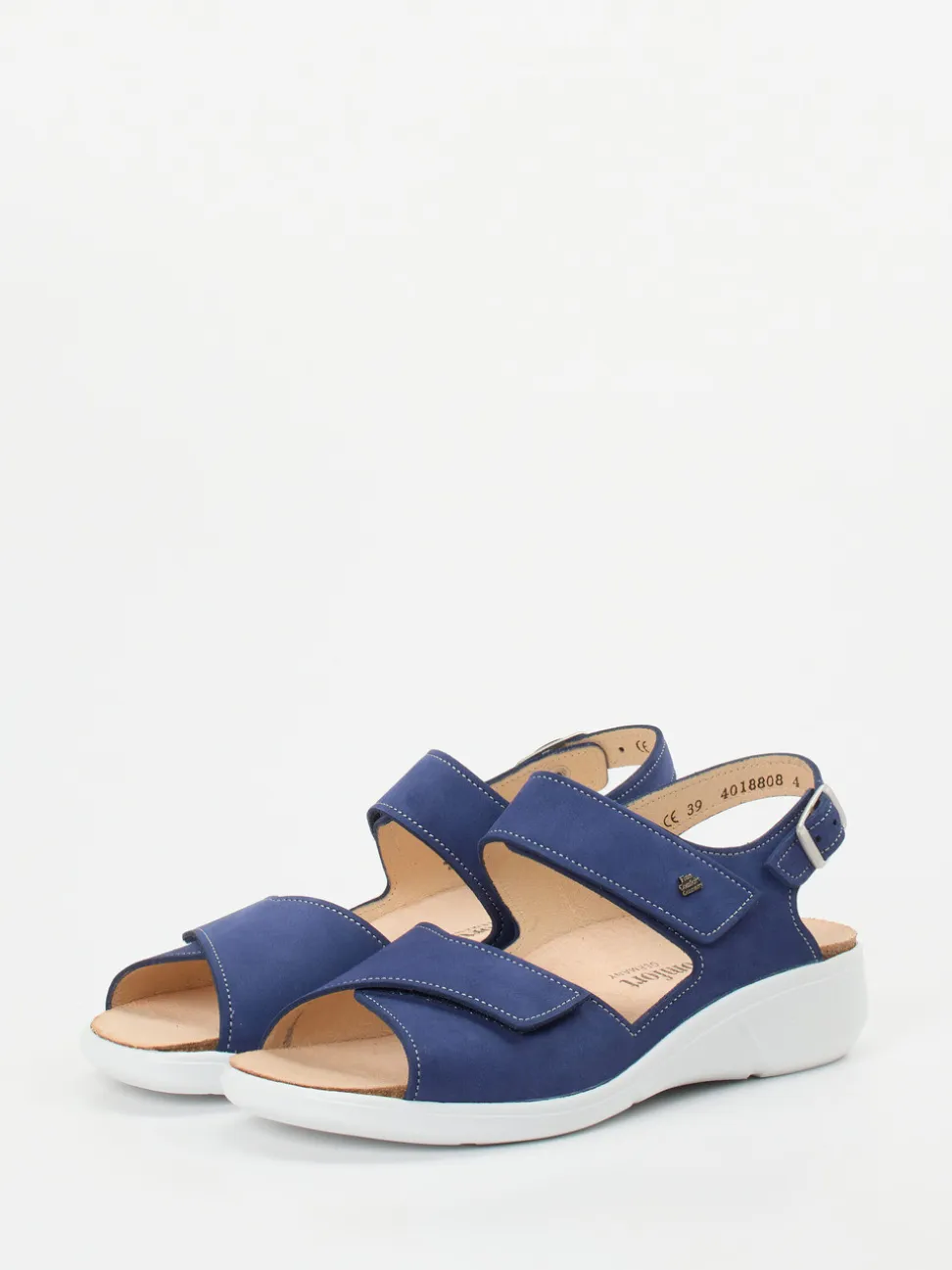 Finn Comfort – Sandalen aus Nubukleder in Blau