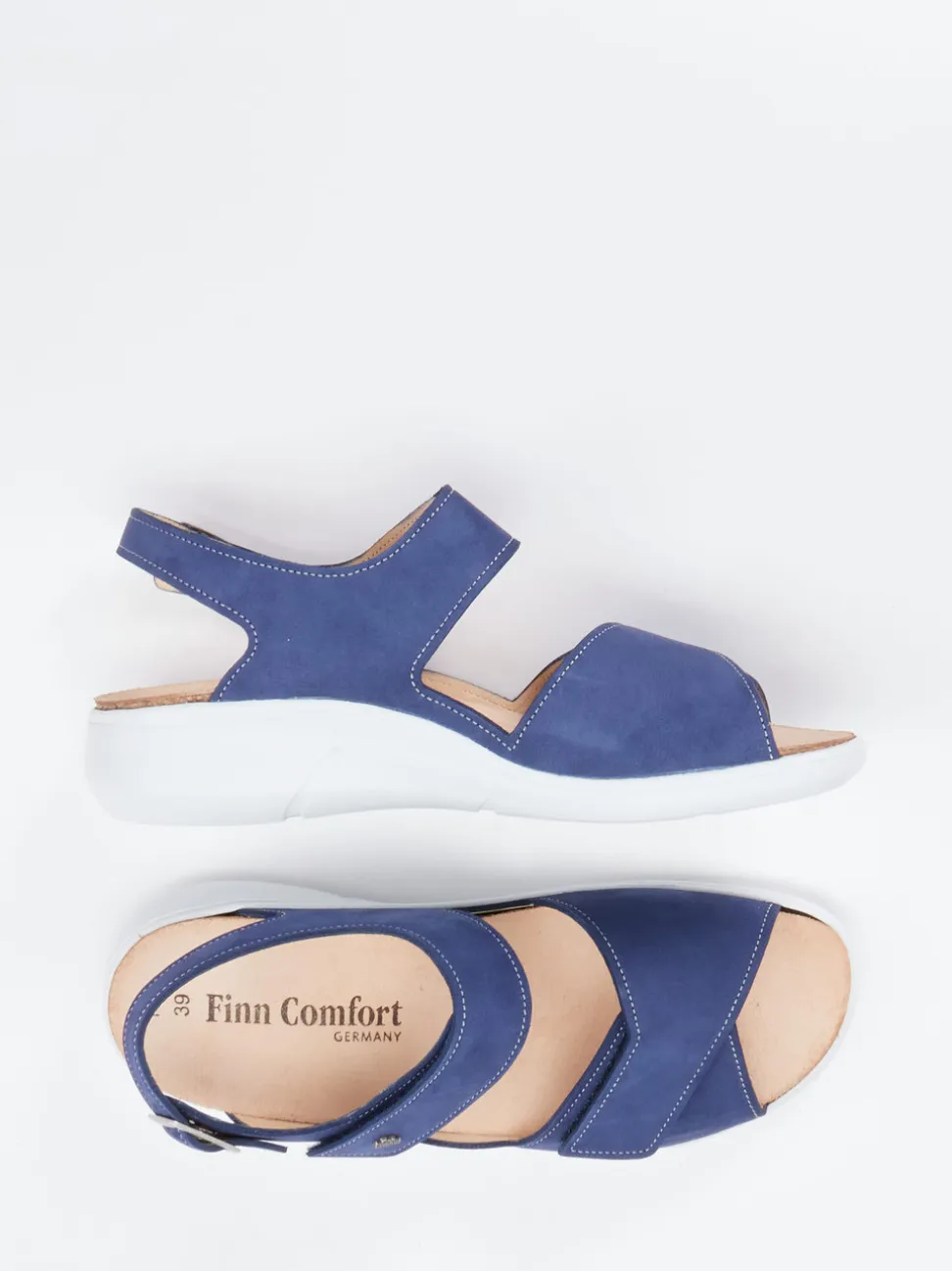 Finn Comfort – Sandalen aus Nubukleder in Blau