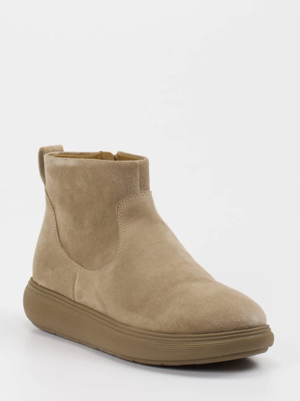 FitFlop – Stiefelette aus Veloursleder beige
