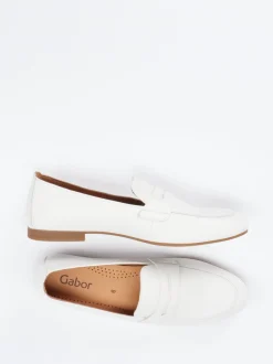 Gabor – Loafer aus Kalbleder in Cremeweiß