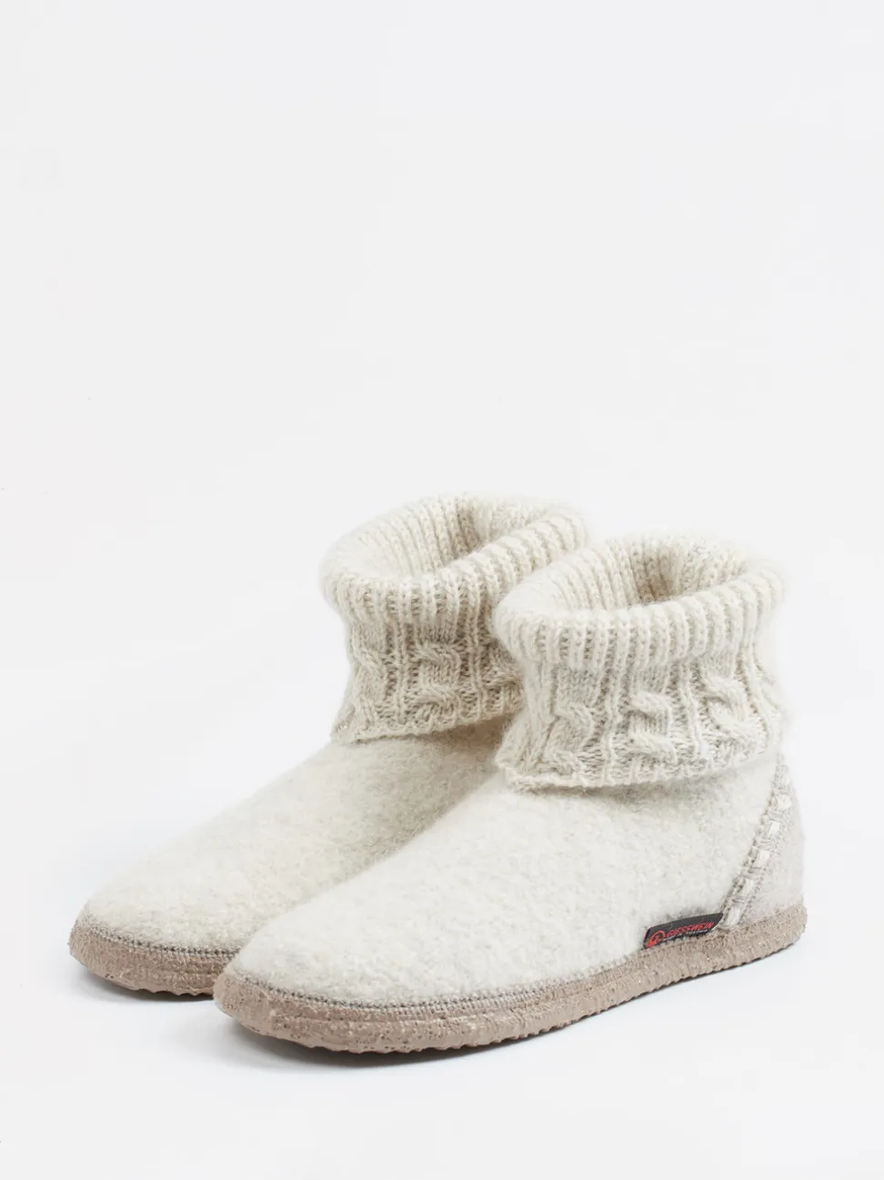Giesswein – Hüttenschuh aus Wollfilz wollweiß