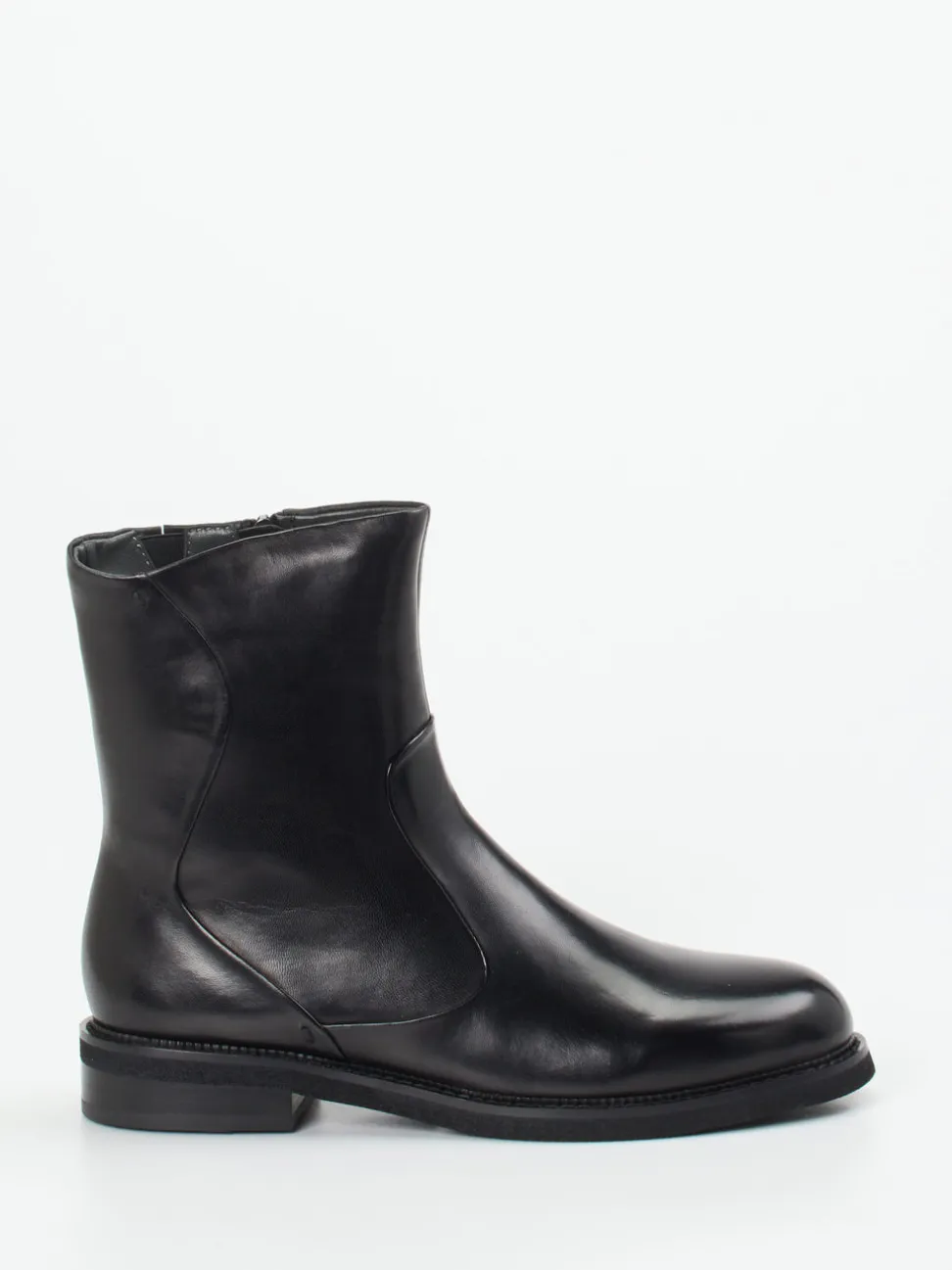 Ginger & Glove – Stiefeletten aus Kalbleder Schwarz