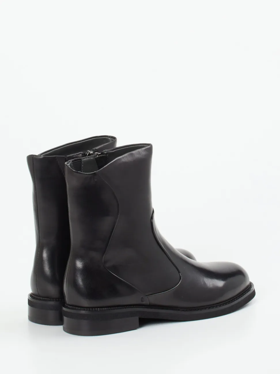 Ginger & Glove – Stiefeletten aus Kalbleder Schwarz