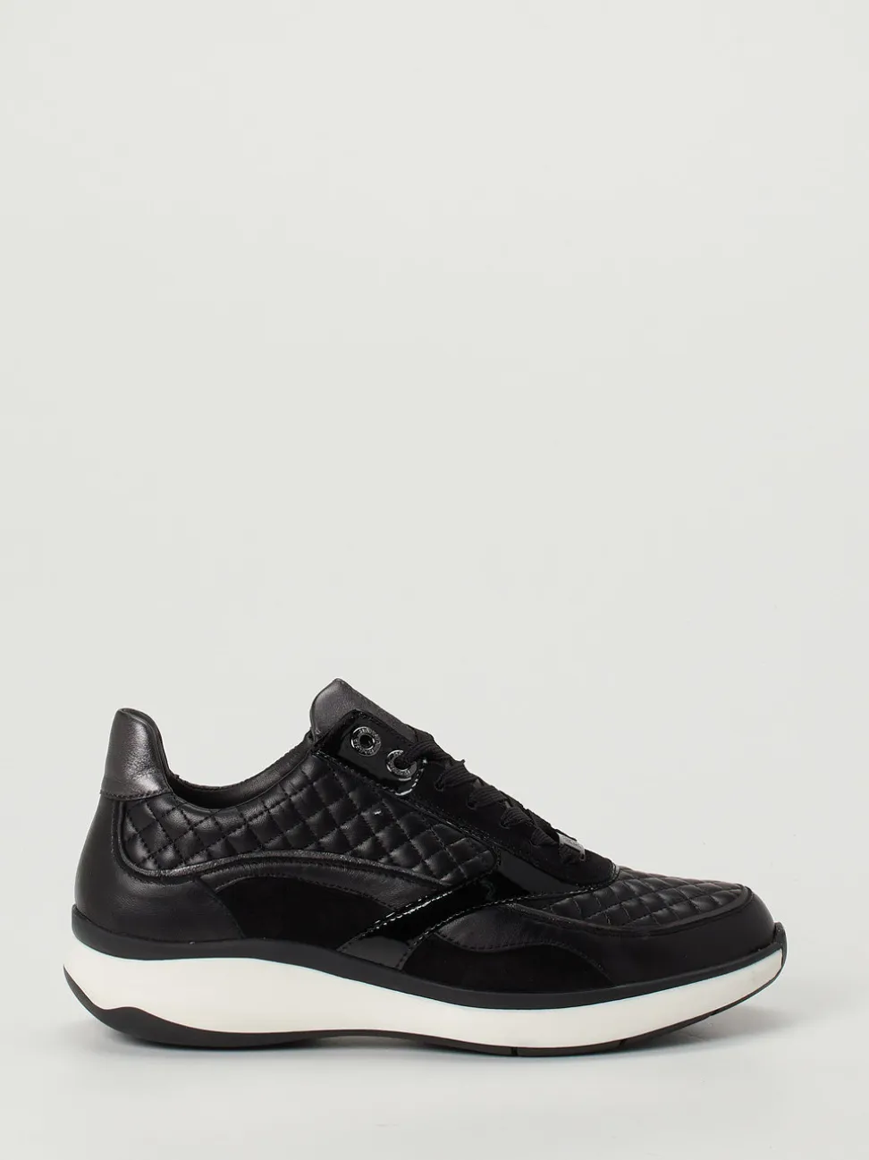 Hassia – Sneaker aus Kalbleder in Schwarz