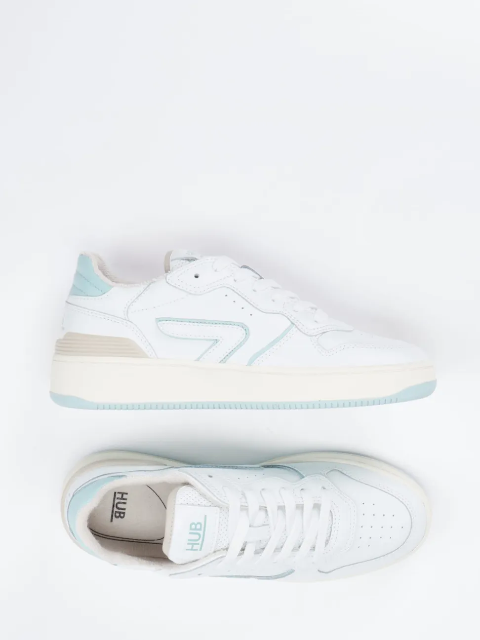 HUB – Sneaker aus Kalbleder in Weiß und Pastell
