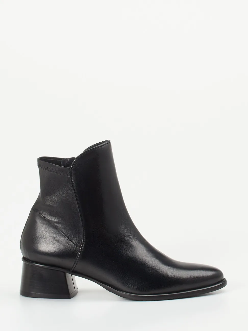 Konstantin Starke – Ankle Boots aus Lammleder Schwarz