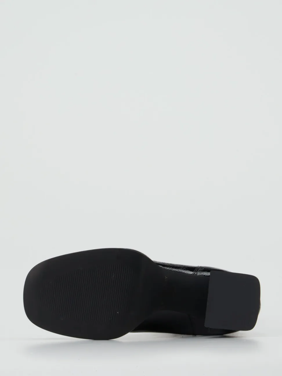 Konstantin Starke – Chelsea Boots aus Lackleder Schwarz