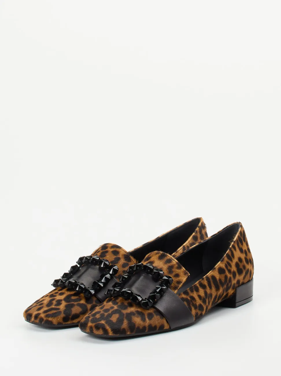 Konstantin Starke – Loafer aus Ponyfell mit Leopardprint