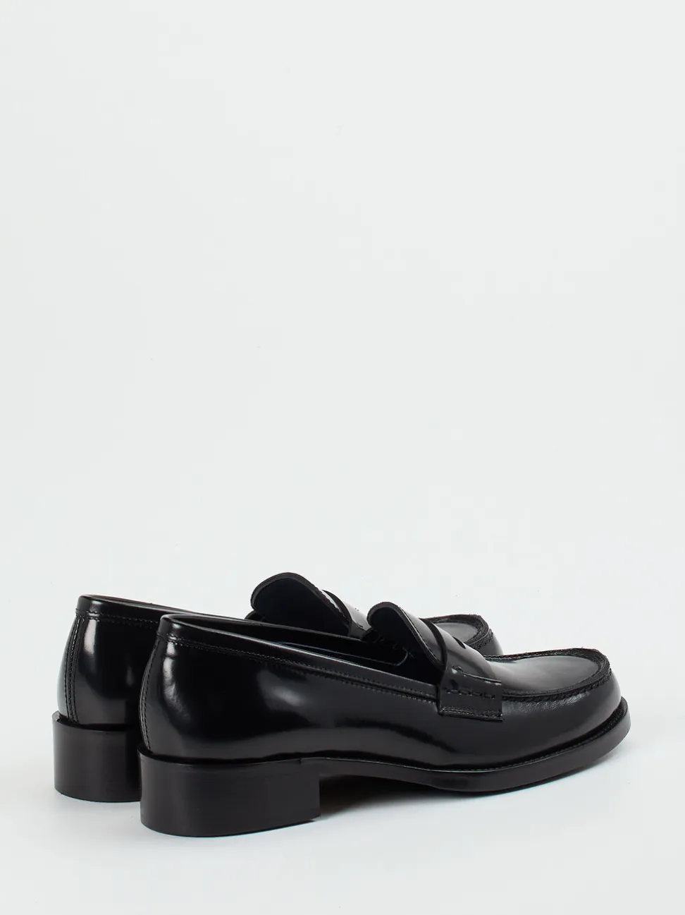Konstantin Starke – Loafer aus Hochglanzleder schwarz