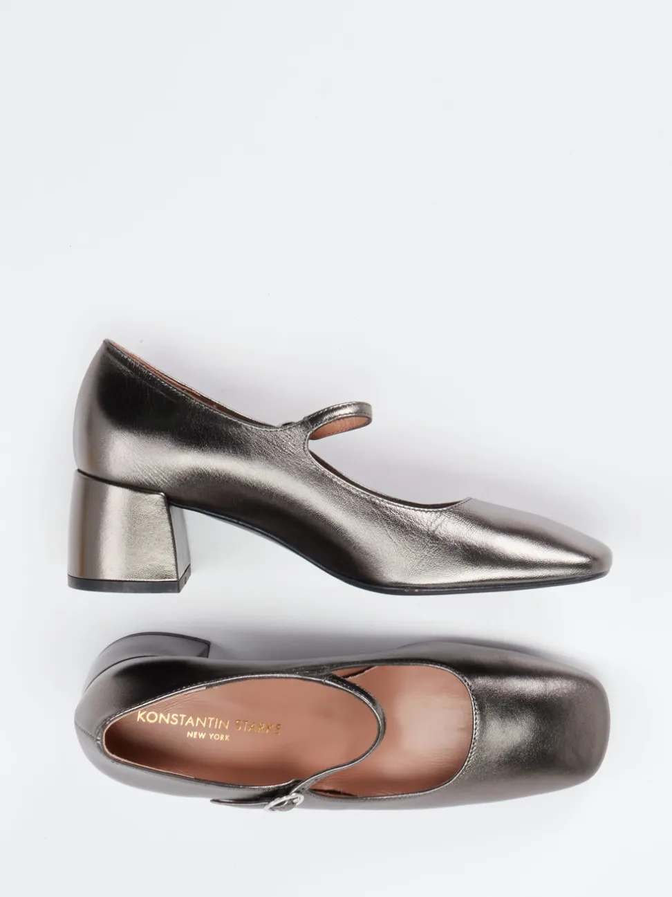 Konstantin Starke – Mary Jane Pumps aus Metallicleder Grau