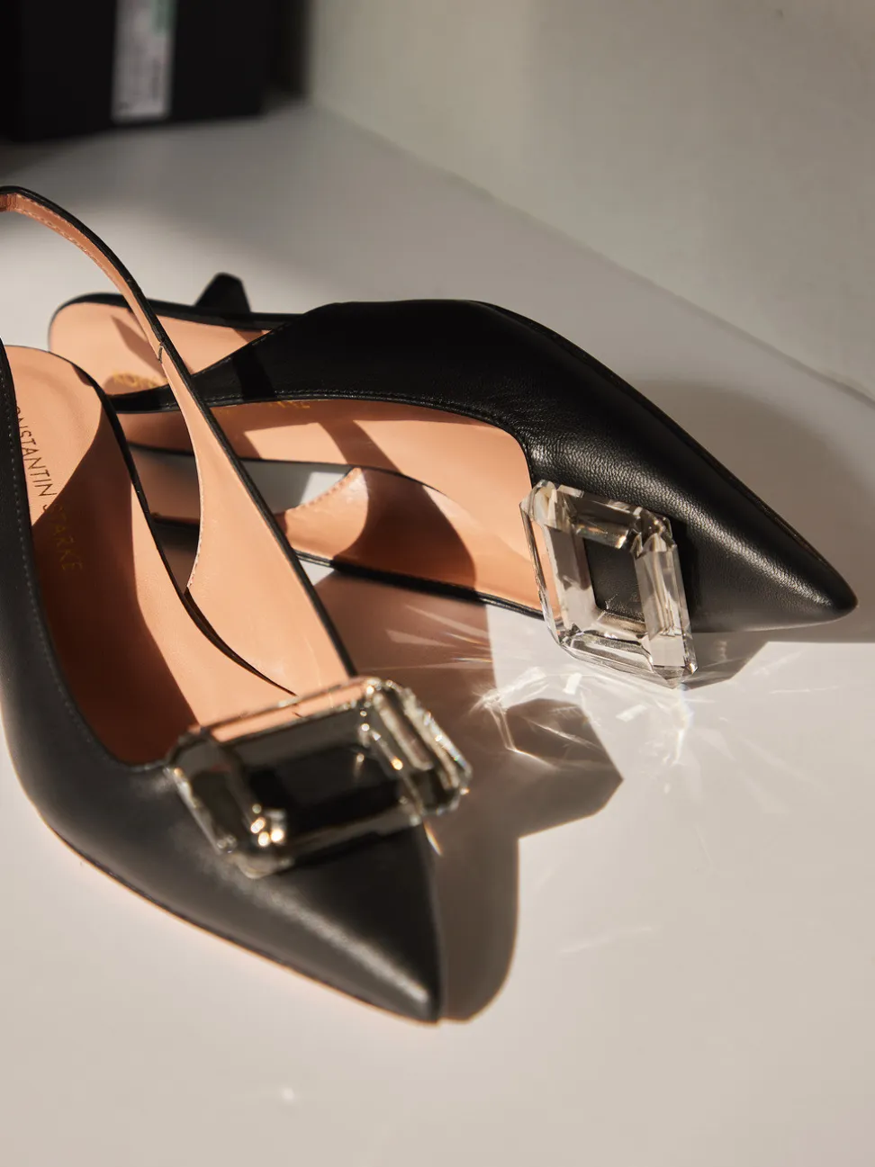 Konstantin Starke – Slingback-Pumps aus Lammleder schwarz