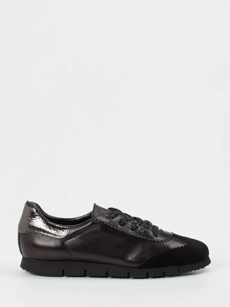 Konstantin Starke – Sneaker aus Lammleder mit Metallicdetail