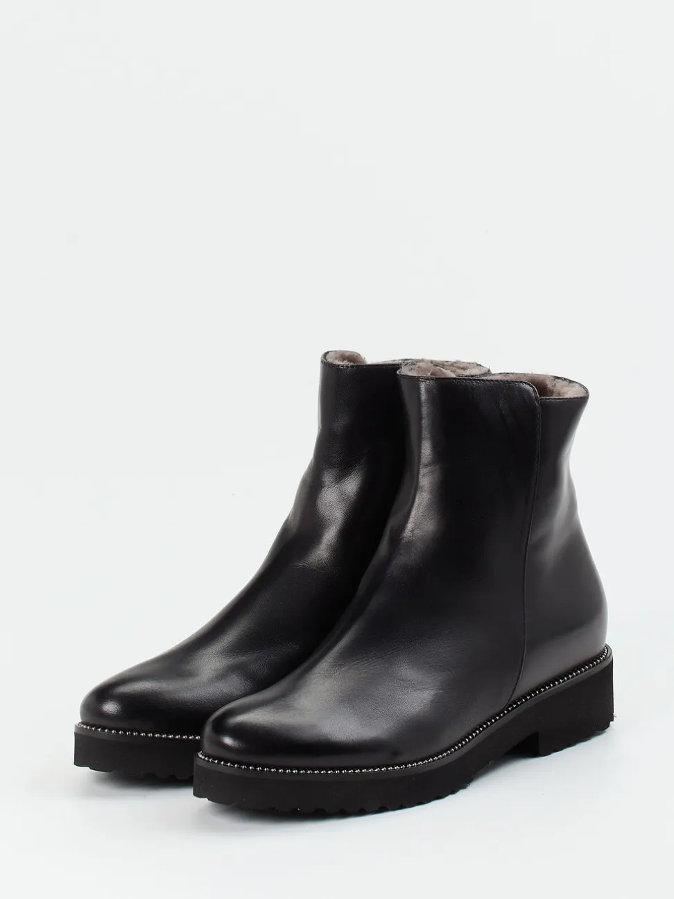 Mannori – Stiefelette aus Lammleder schwarz