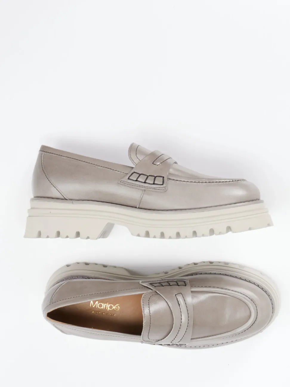 Maripé – Chunky Loafer aus Hochglanzleder Grau