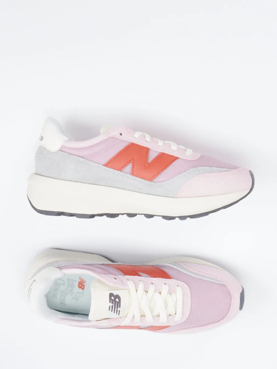 New Balance – Sneaker aus Textil und Veloursleder Pastell
