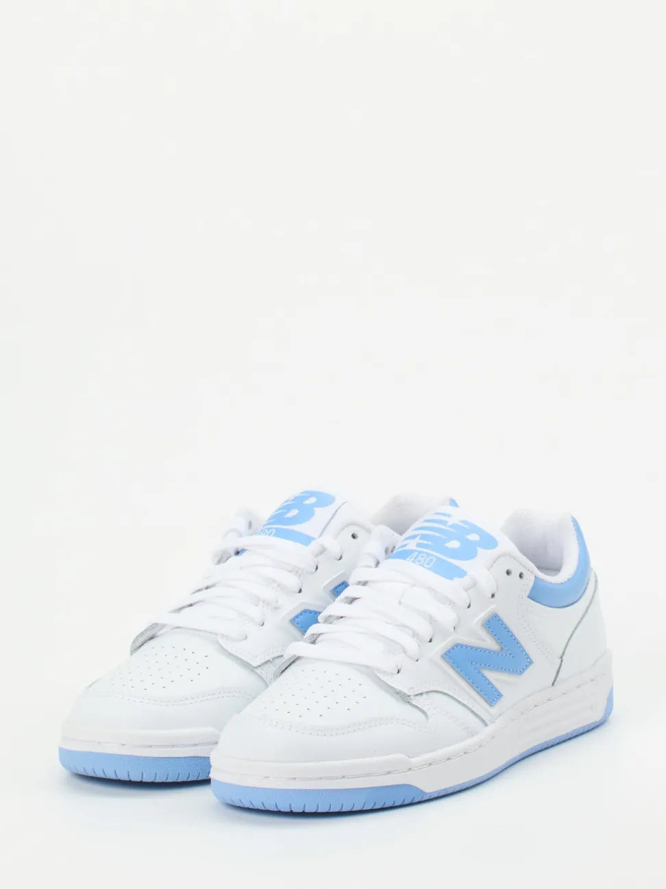 New Balance – Sneaker aus Leder in Weiß Hellblau