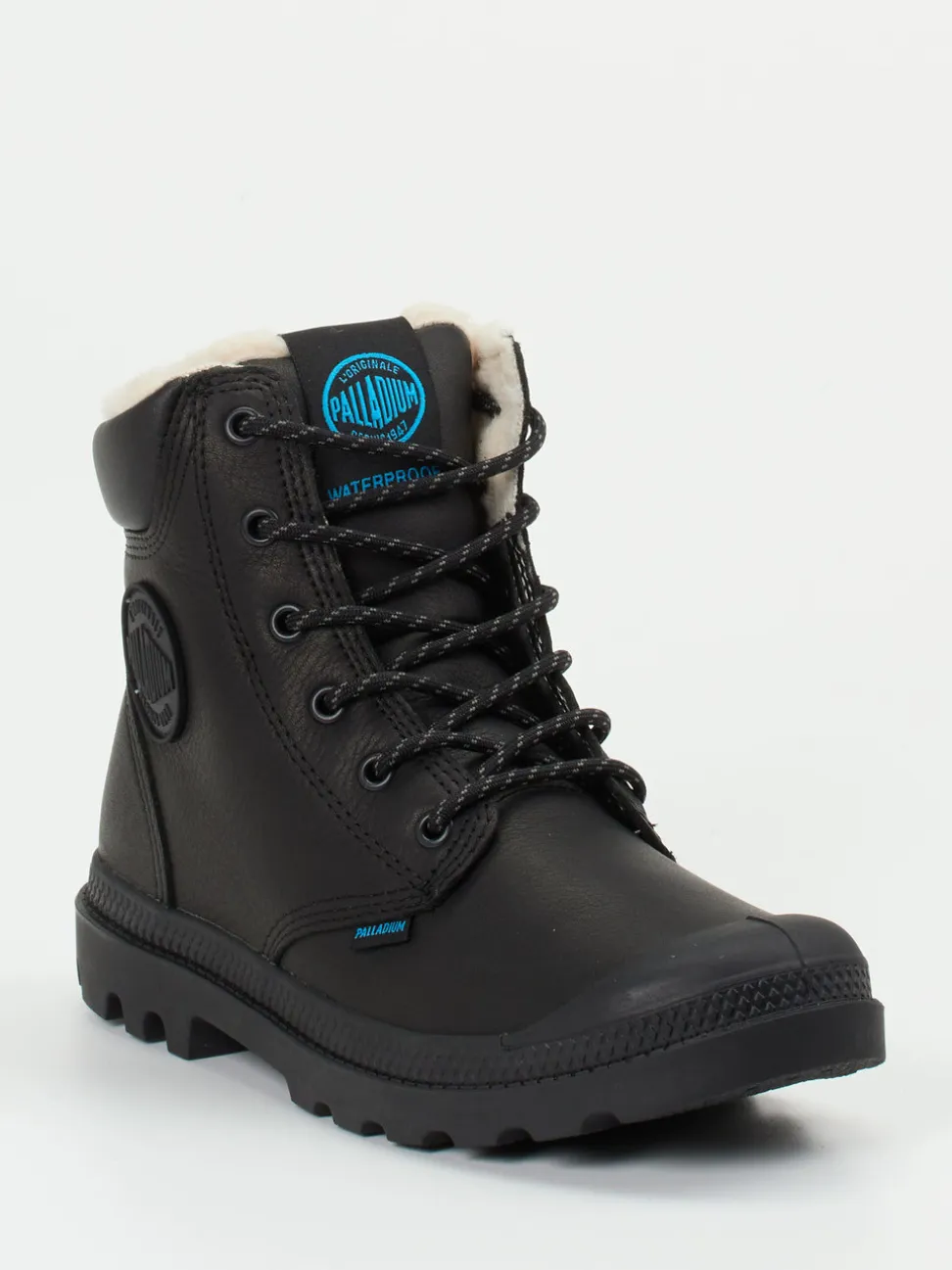 Palladium – Schnürboots aus Fettleder Schwarz