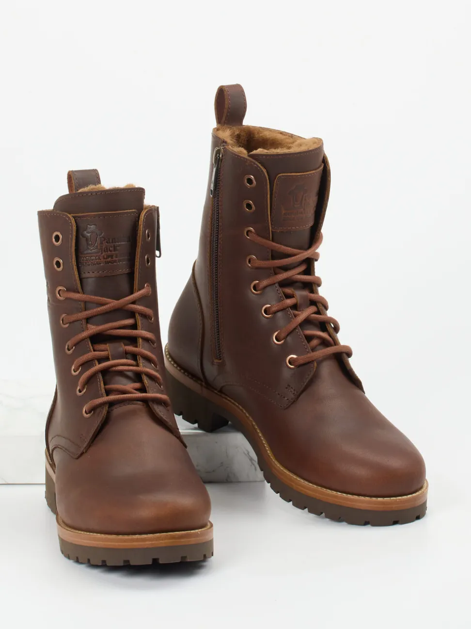 Panama Jack – Schnürboots aus Lammleder mittelbraun