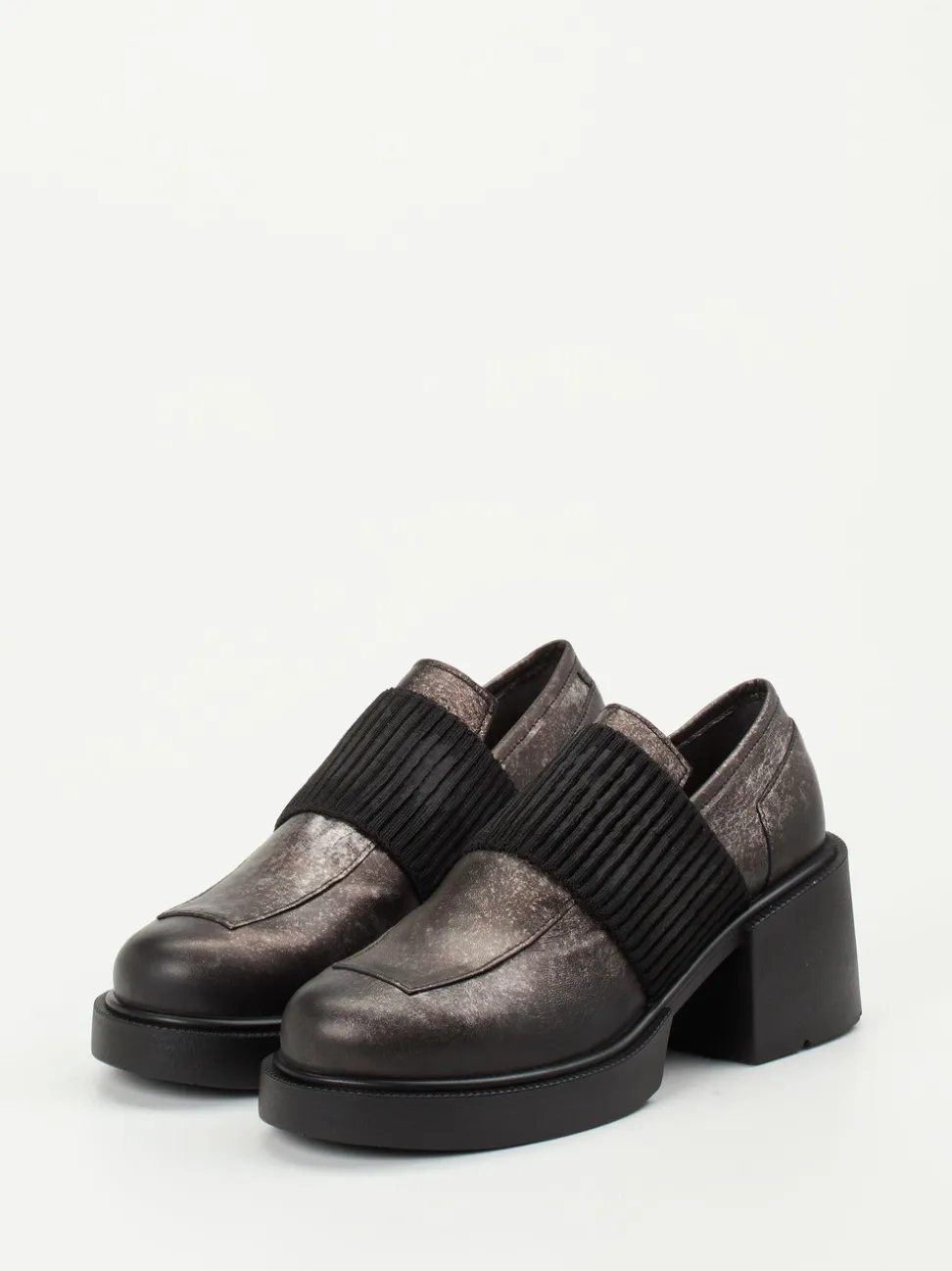 Papucei – Loafer aus Kalbleder mit Metallic-Finish