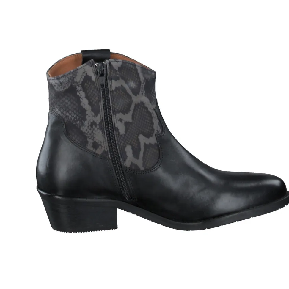 Piedi Nudi – Western-Stiefelette aus Kalbleder schwarz