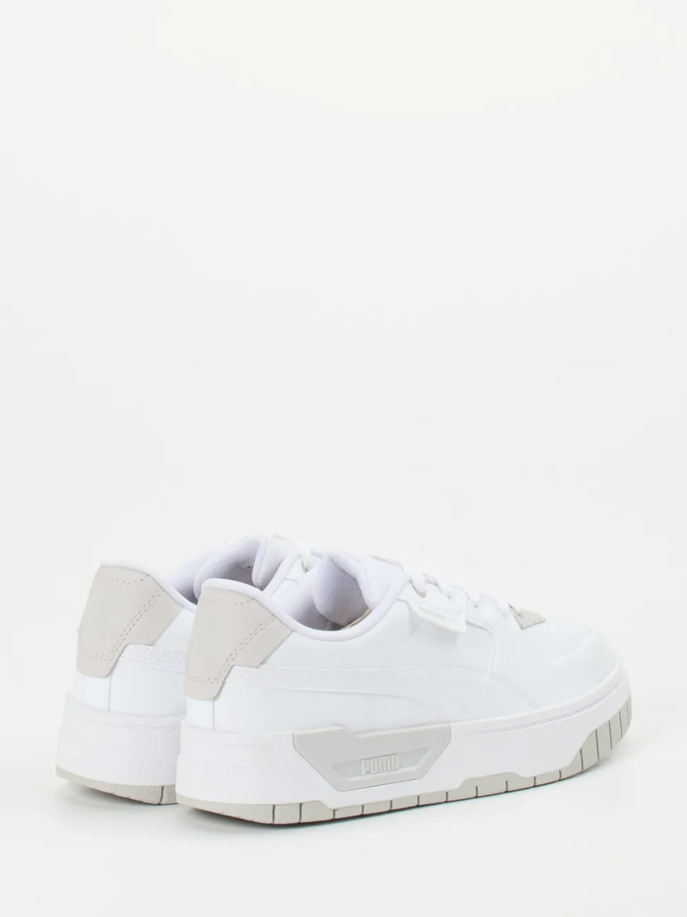 Puma – Sneaker aus Leder in Weiß mit Chunky-Sohle