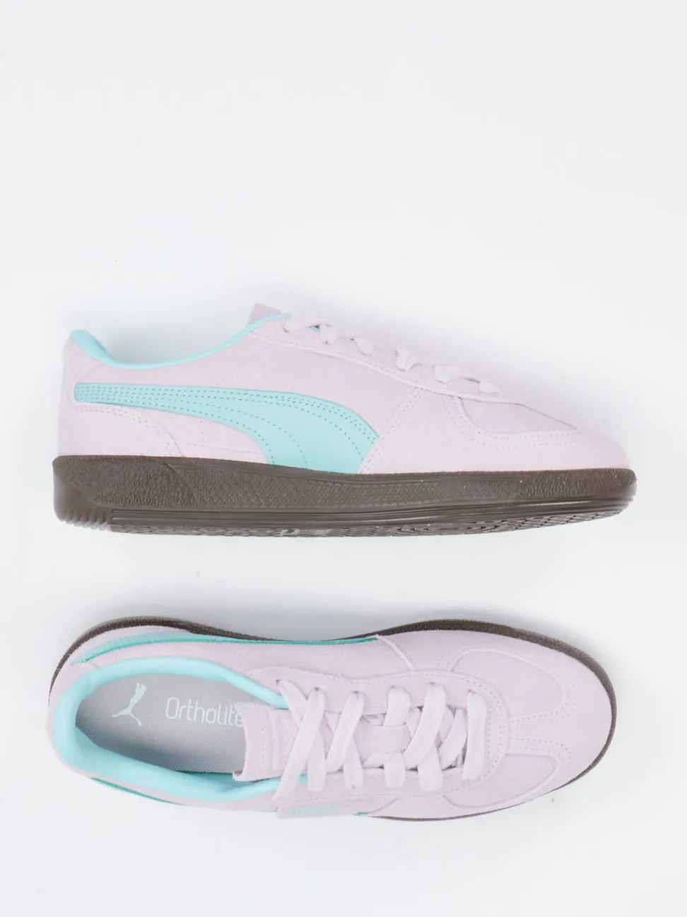 Puma – Sneaker aus Veloursleder in Pastellrosa