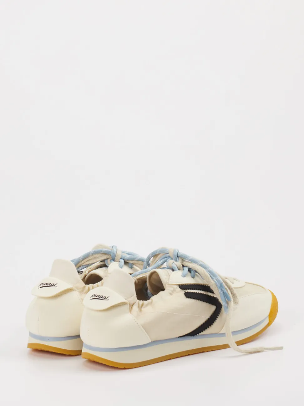 Puraai – Sneaker aus Velour und Textil cremeweiß