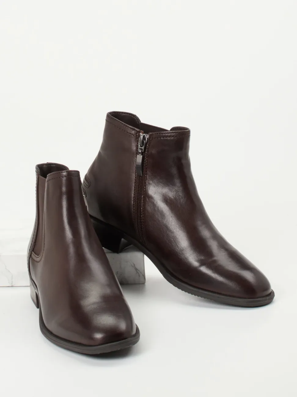 Ralph Harrison – Chelsea Boots aus Kalbleder dunkelbraun