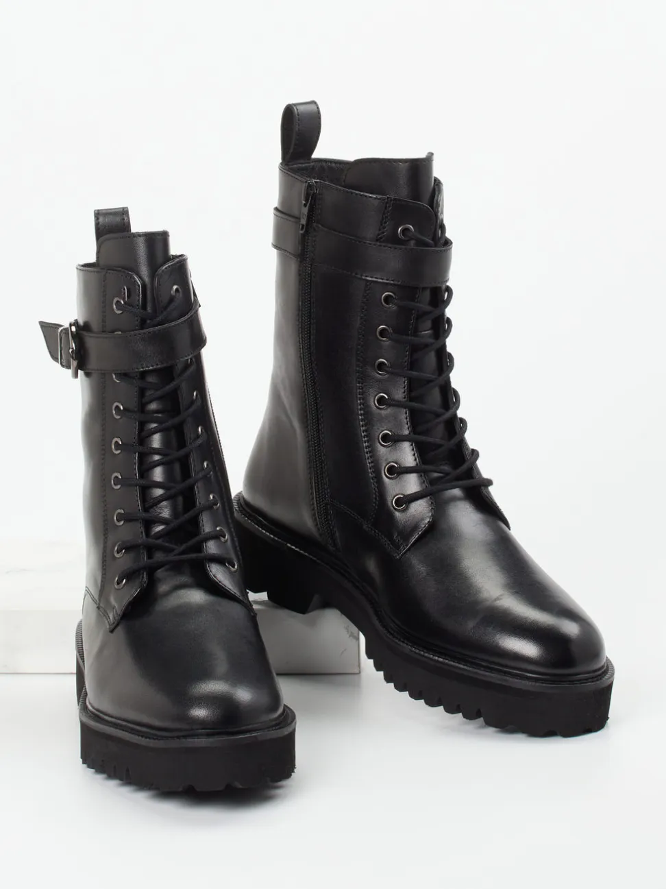 Ralph Harrison – Schnürboots aus Kalbleder Schwarz