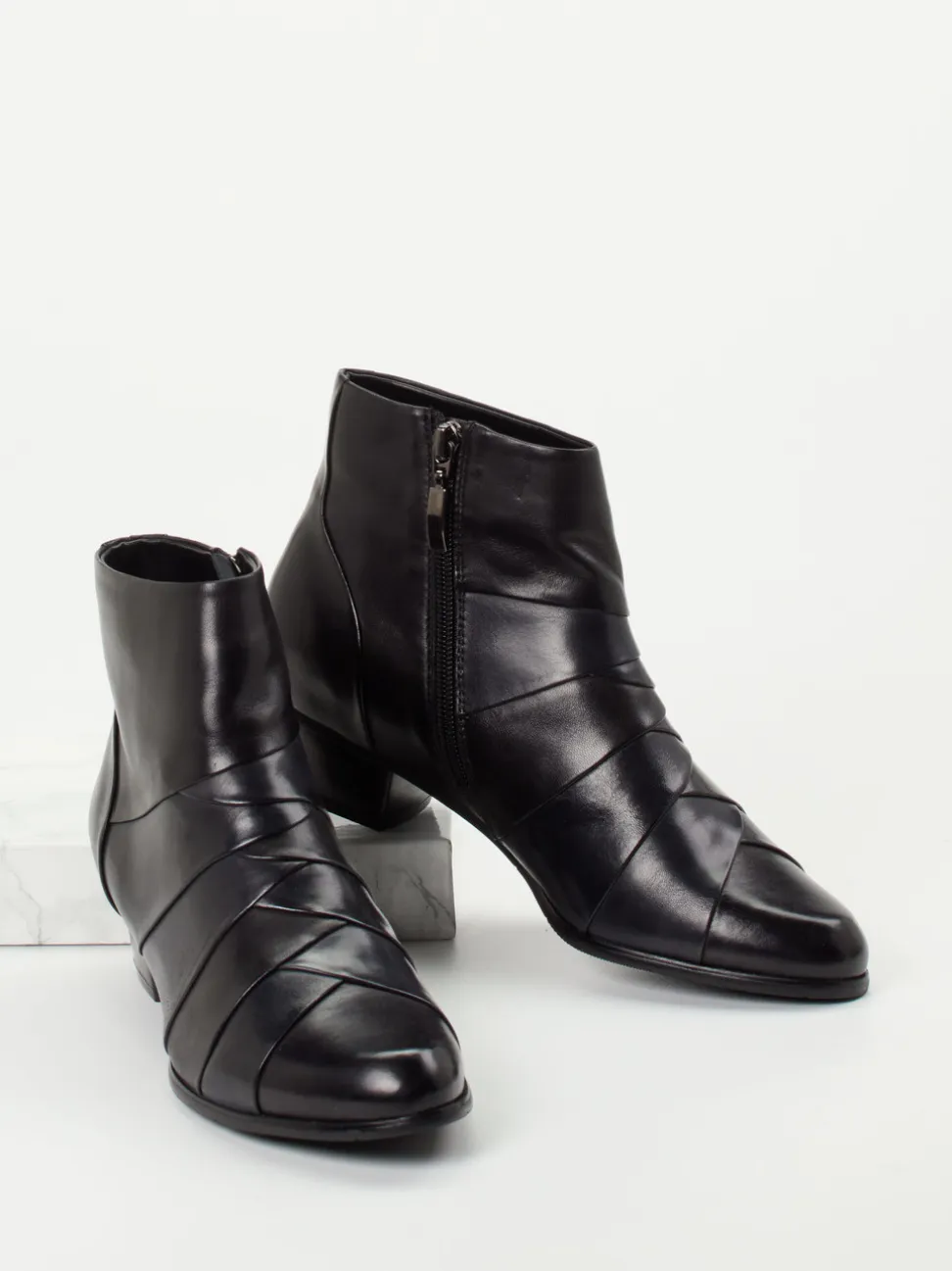 Ralph Harrison – Stiefelette aus Kalbleder Schwarz
