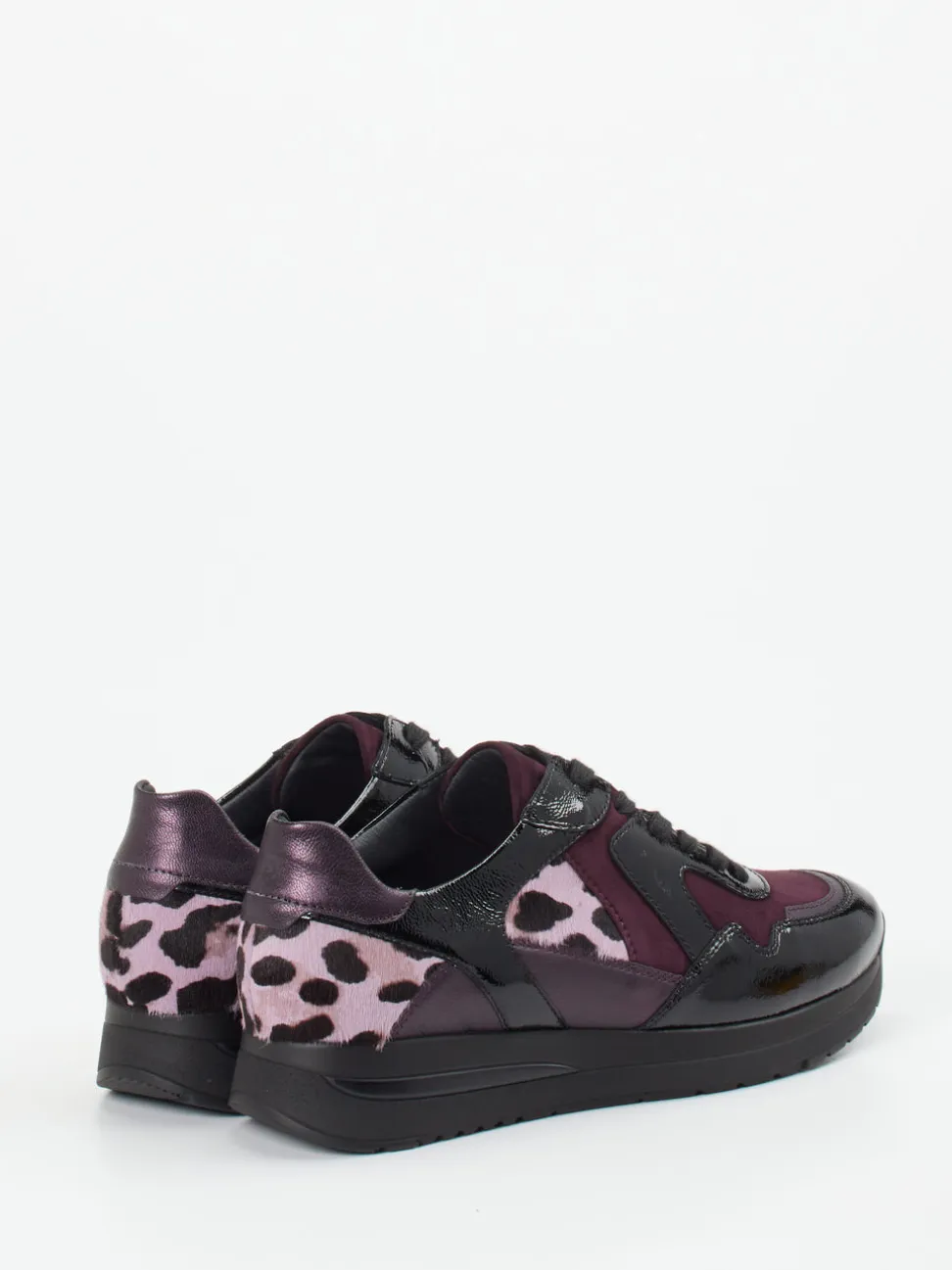 Semler – Komfort-Sneaker aus Lackleder in Brombeer