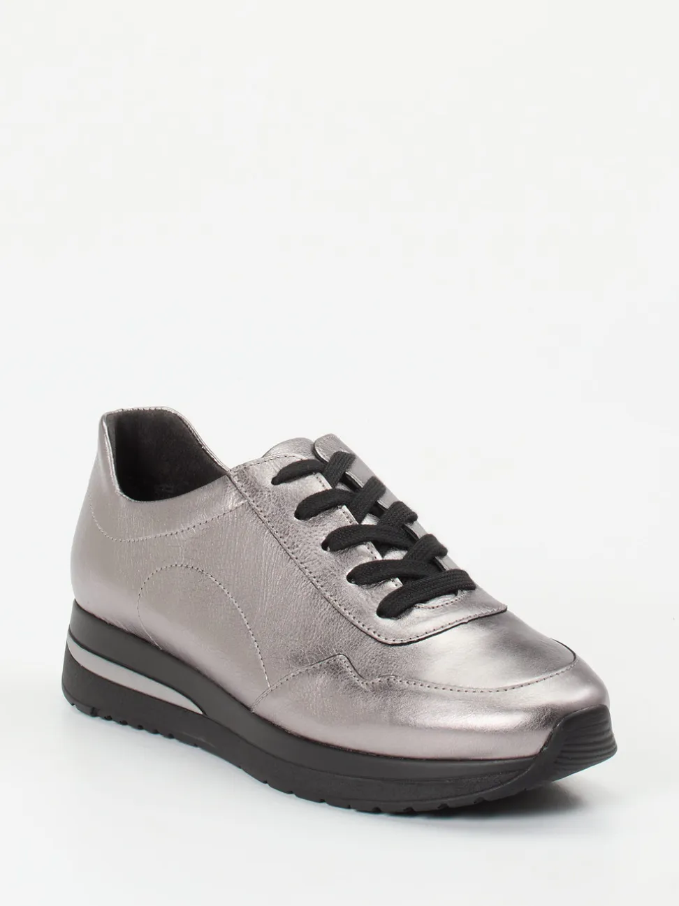 Semler – Sneaker aus Metallicleder silberfarben