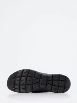 Skechers – Slip-On Sneaker aus Textil in Schwarz