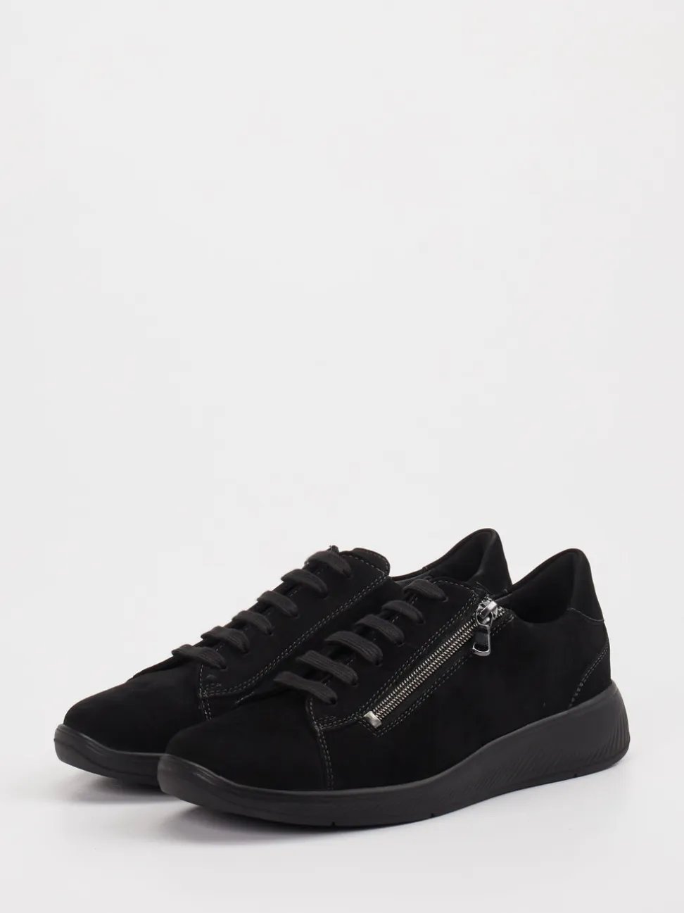 Solidus – Sneaker aus Veloursleder schwarz