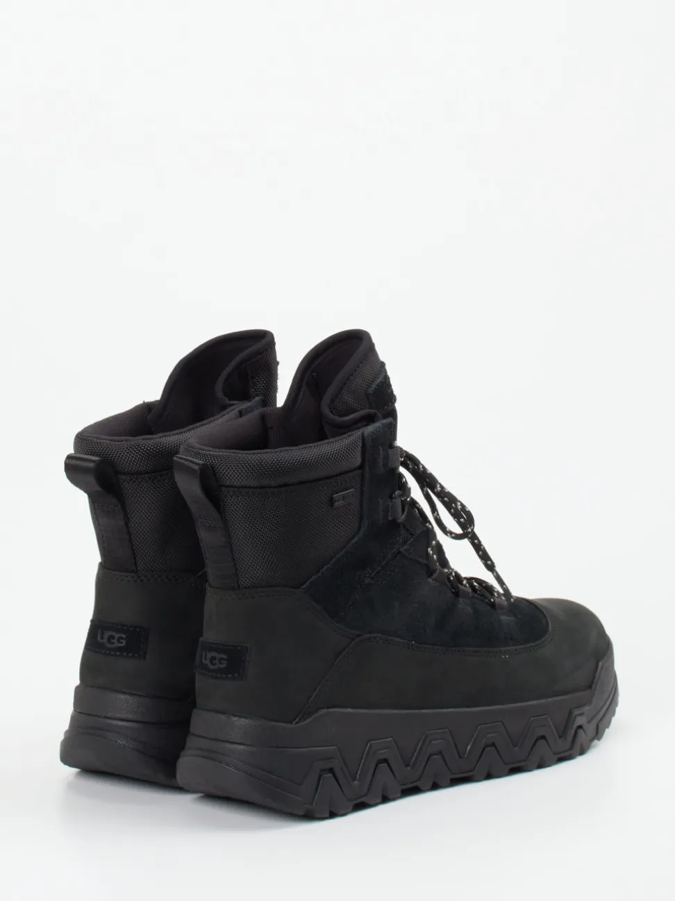 UGG – Outdoor-Boots aus Veloursleder schwarz