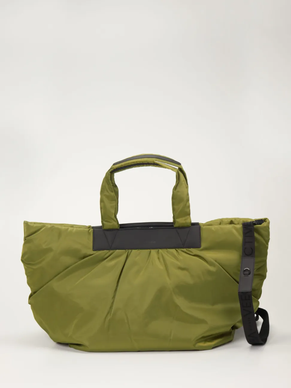 VeeCollective Berlin – Shopper aus Textil in Olivgrün