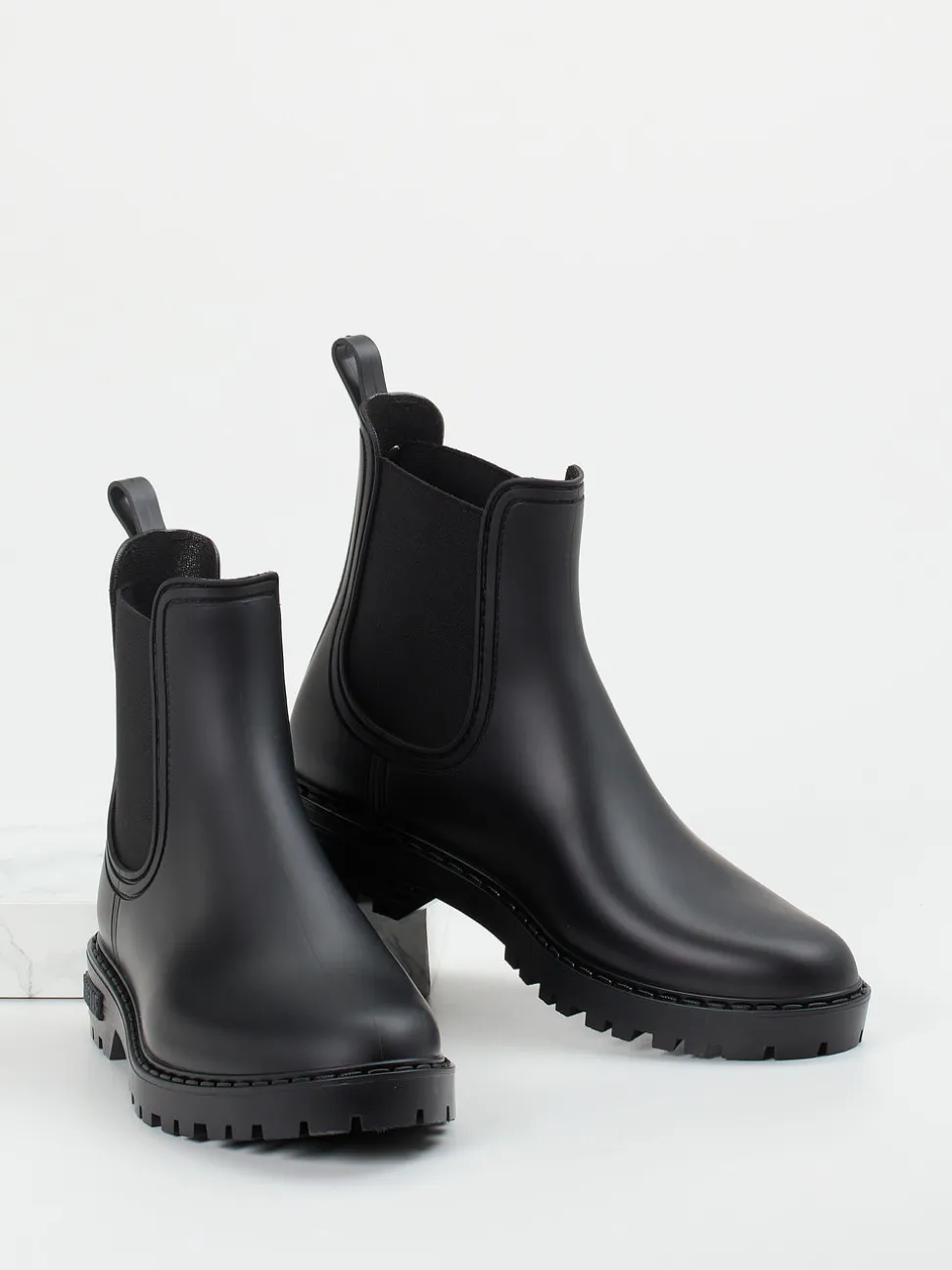 Verbenas – Chelsea Boots aus Synthetik schwarz